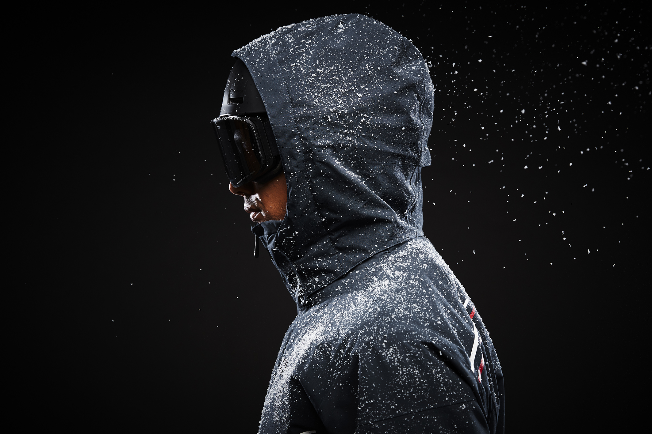 Alpha Infinity Jacket: El máximo exponente de la impermeabilidad y transpirabilidad en las pistas de Helly Hansen