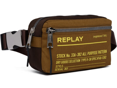 Replay presenta los accesorios perfectos de hombre de la temporada de Primavera/Verano para dar un toque especial y que acompañarán a todos los conjuntos. Gran variedad de mochilas y riñoneras que completarán el look.