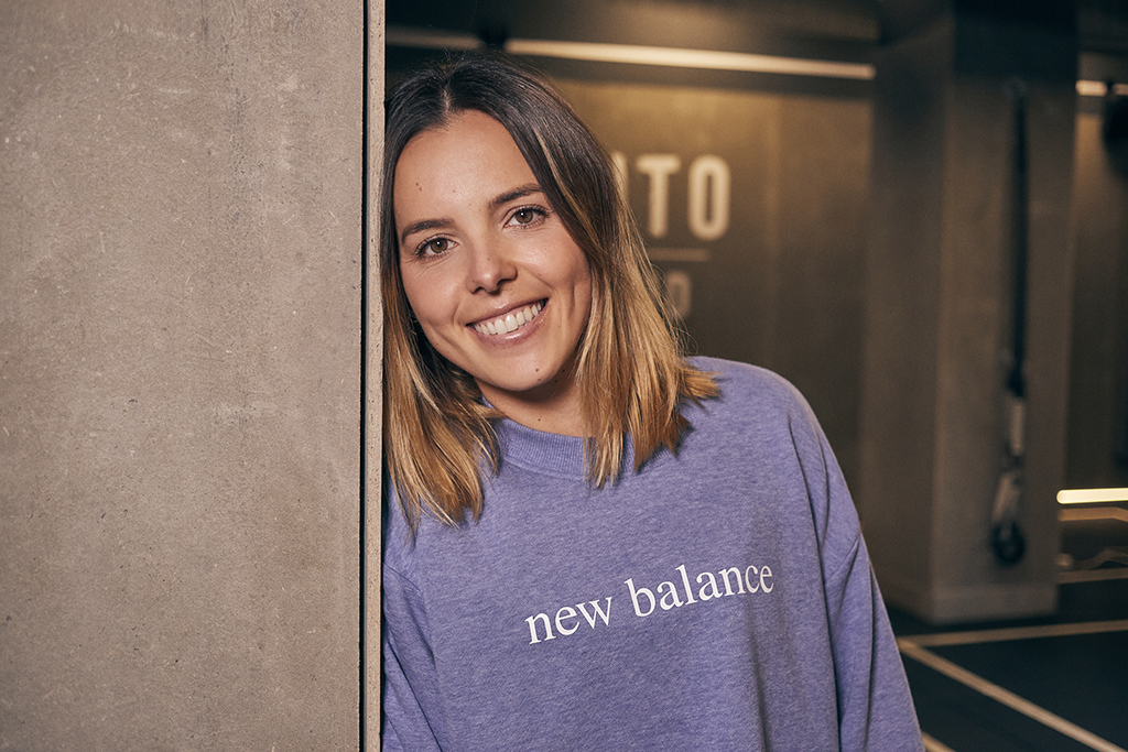 Claudia Zornoza, jugadora del Real Madrid, presenta la nueva colección de verano 2022 de New Balance