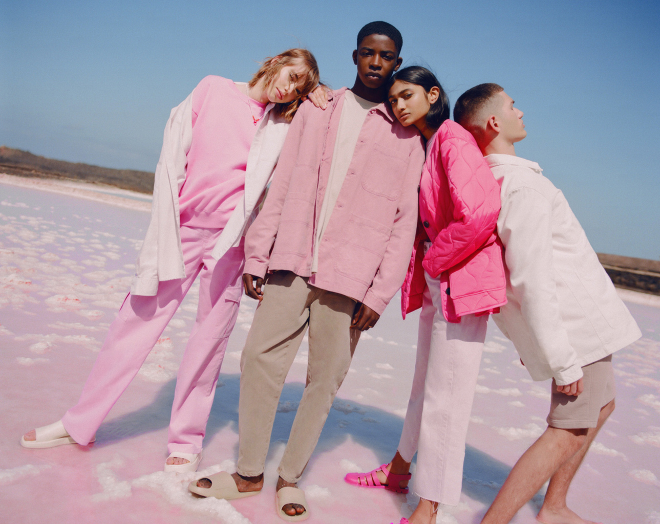 Pull&Bear lanza "91 Colours - SS22 edition"