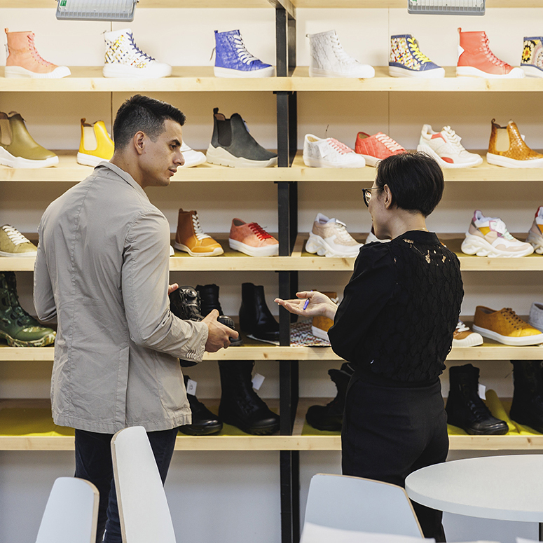 Expo Riva Schuh & Gardabags supera las expectativas y confirma su posición en el corazón del mercado mundial del calzado