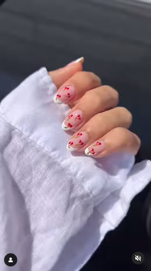 Estos son los dos nail art de Essie que querrás llevar durante tus vacaciones