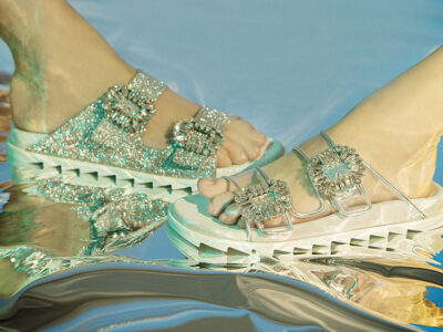 Roger Vivier Slidy Viv', las sandalias del verano