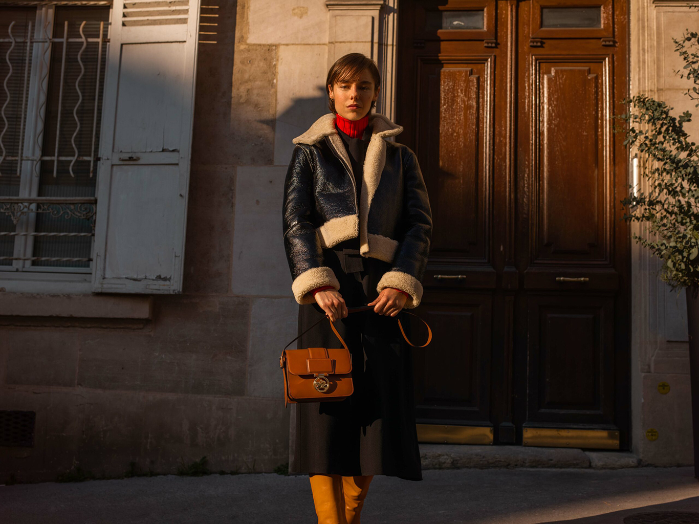 Longchamp celebra la sororidad con un nuevo fashion film para Fall 2022: J'aime les filles