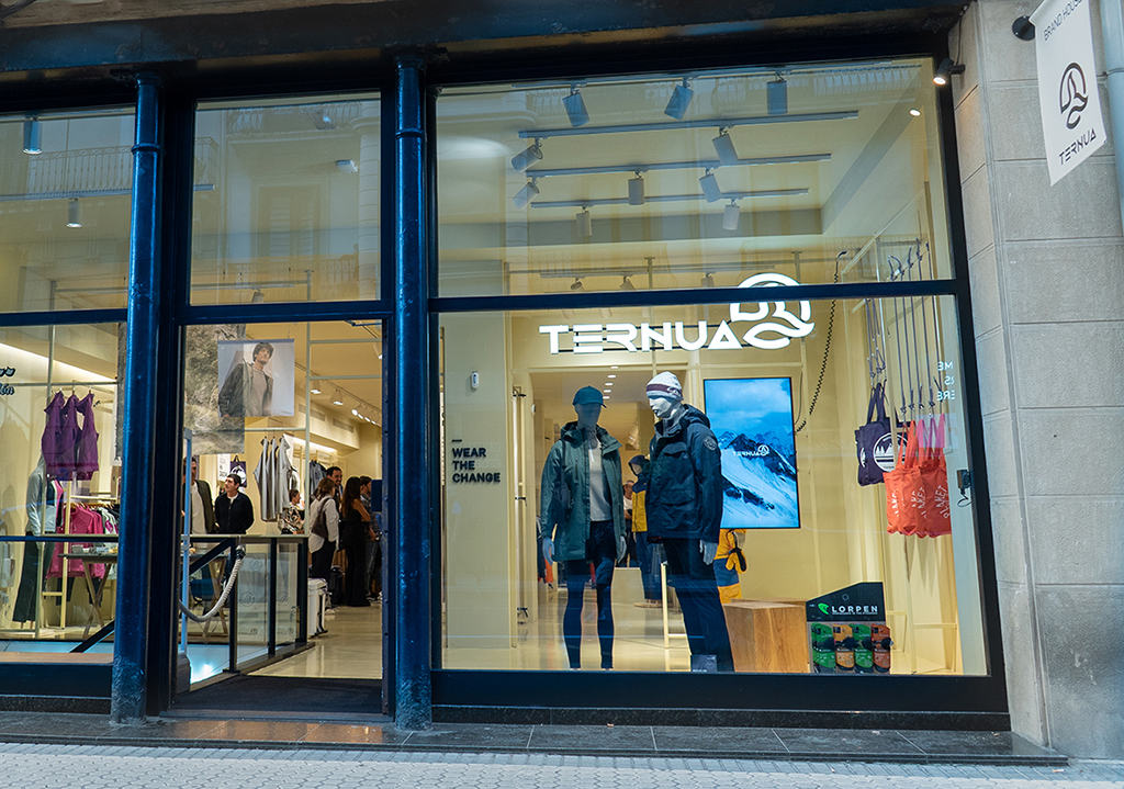 Ternua Group abre en San la Brand House de su marca outdoor Ternua - Ediciones Sibila