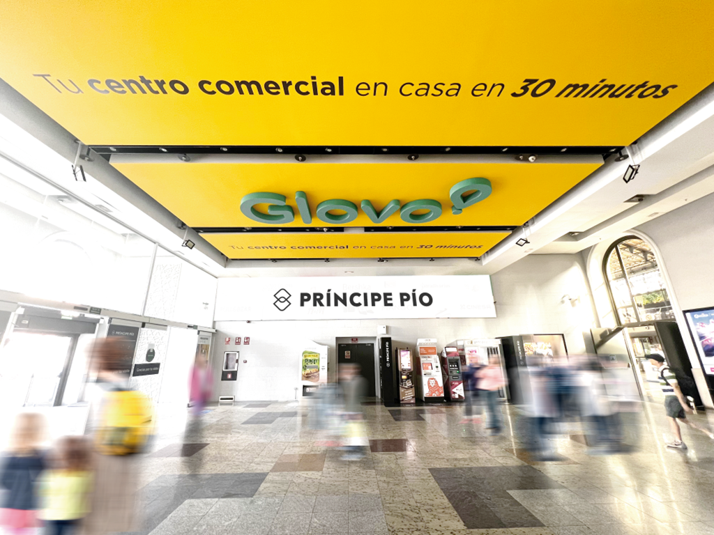 Klépierre Iberia y Glovo firman un acuerdo pionero para dar impulso al delivery en sus centros comerciales