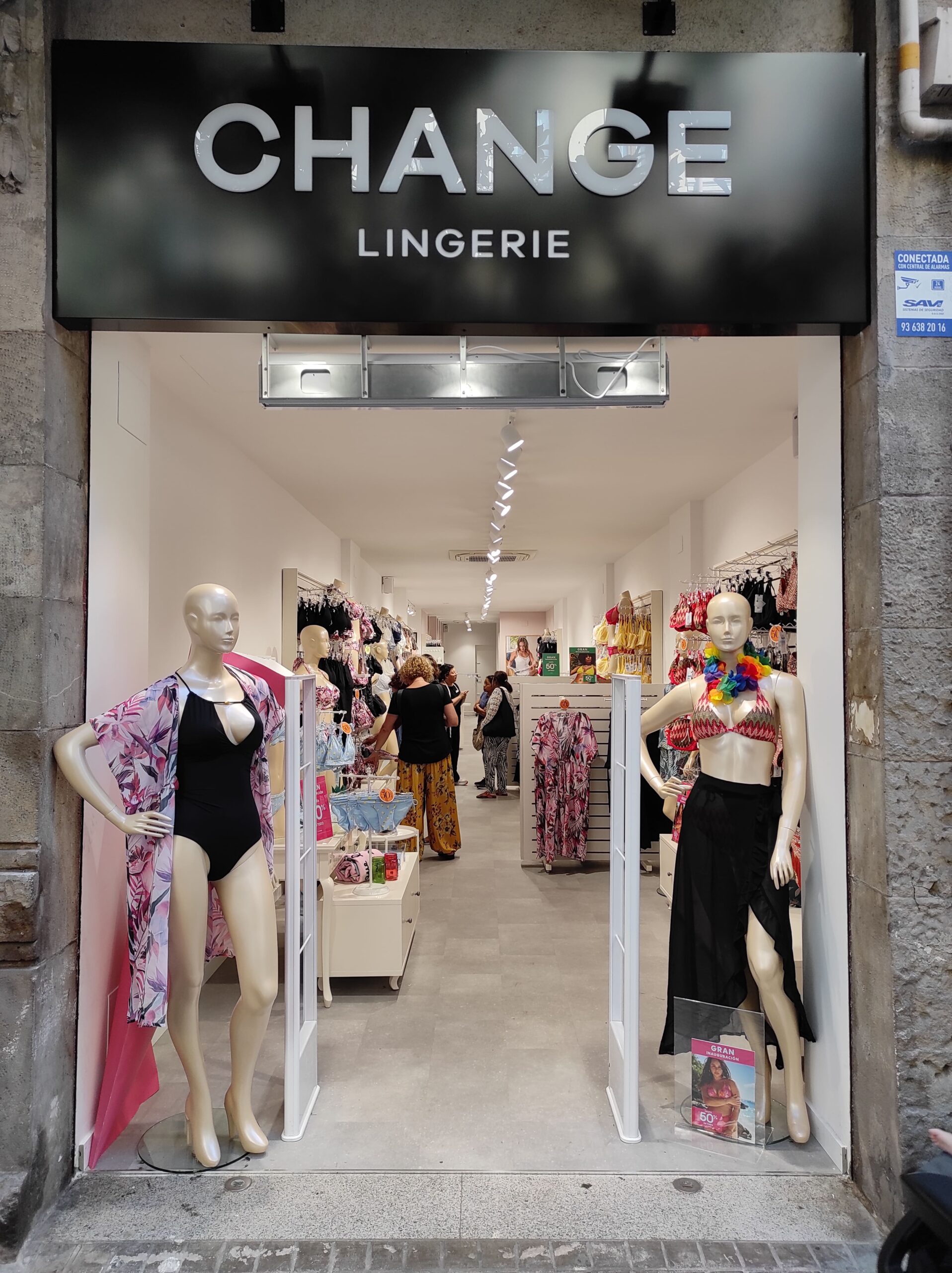 La empresa danesa Change Lingerie consolida su expansión con la apertura de una nueva tienda en el barrio de Gràcia, su octavo establecimiento en Cataluña