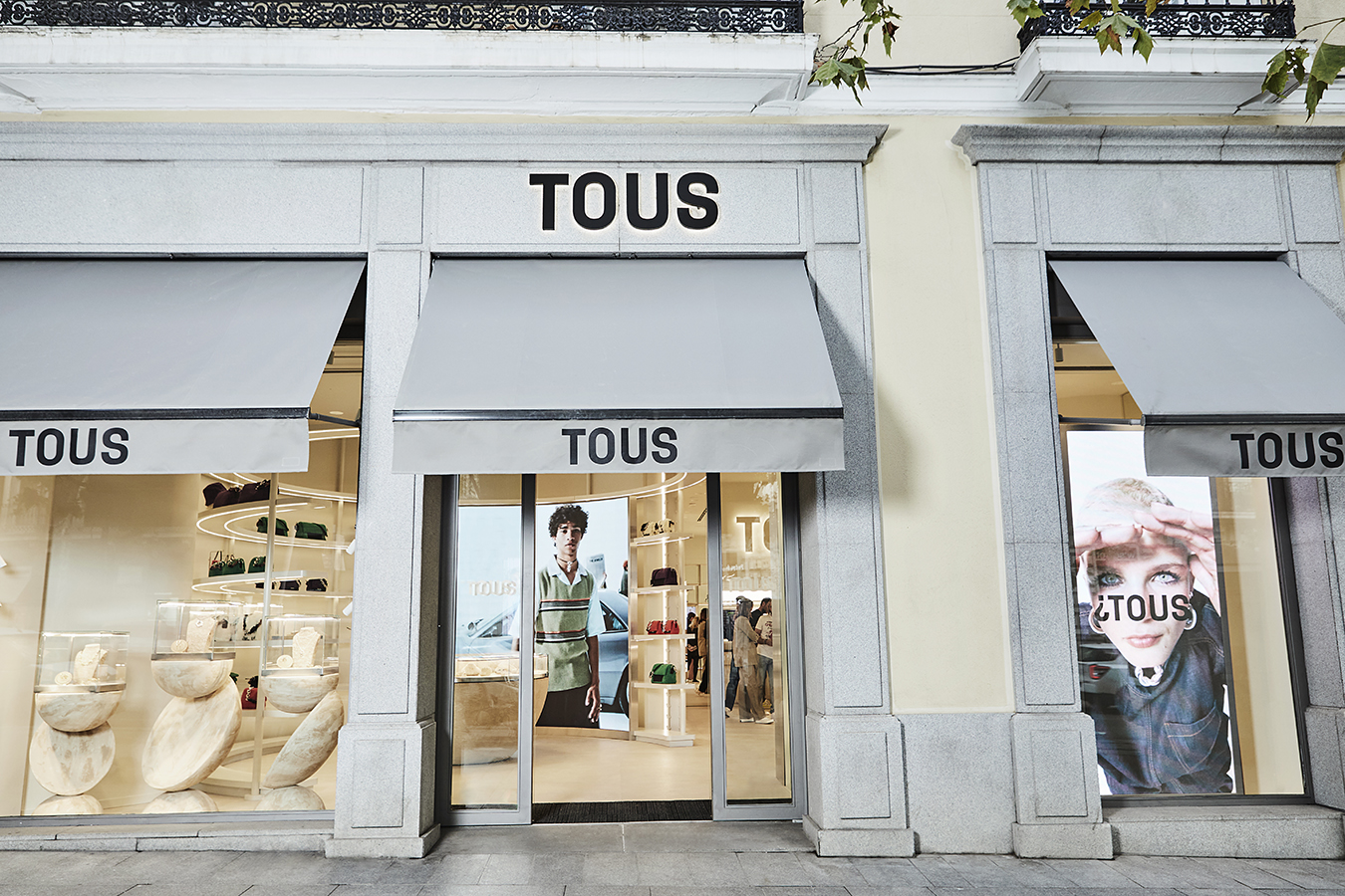 TOUS presenta una nueva experiencia de compra en joyería y remodela su tienda insignia en Madrid