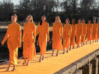 MIM desvela su colección de primavera verano con un primer desfile inspirado en una película de terror