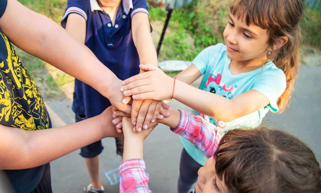 Mayoral colabora con Aldeas Infantiles SOS