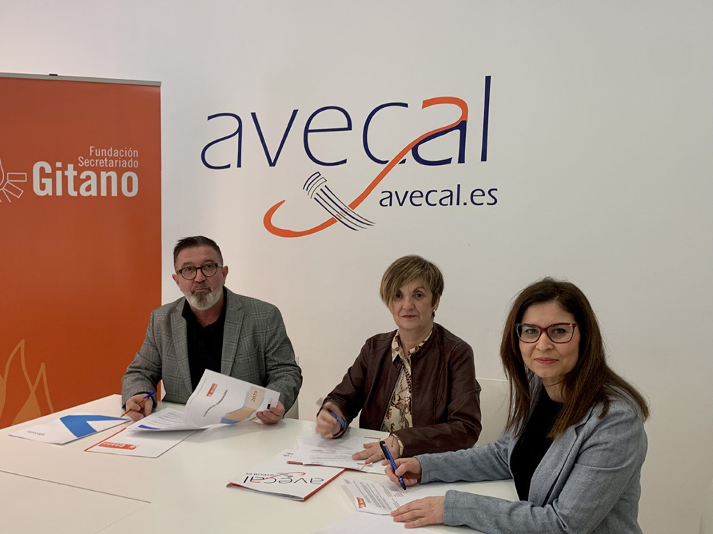 Avecal y Fundación Secretariado Gitano firman un convenio de colaboración para facilitar la inclusión laboral de las personas gitanas