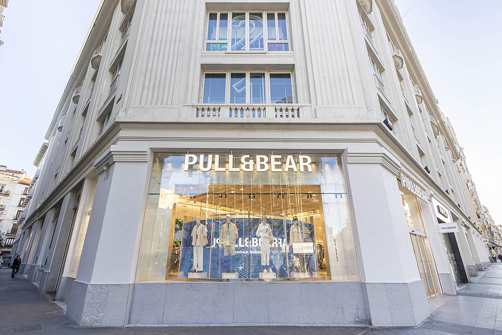 Pull&Bear inaugura flagship store en la Gran Via de Madrid tras las recientes aperturas de Milán y A Coruña