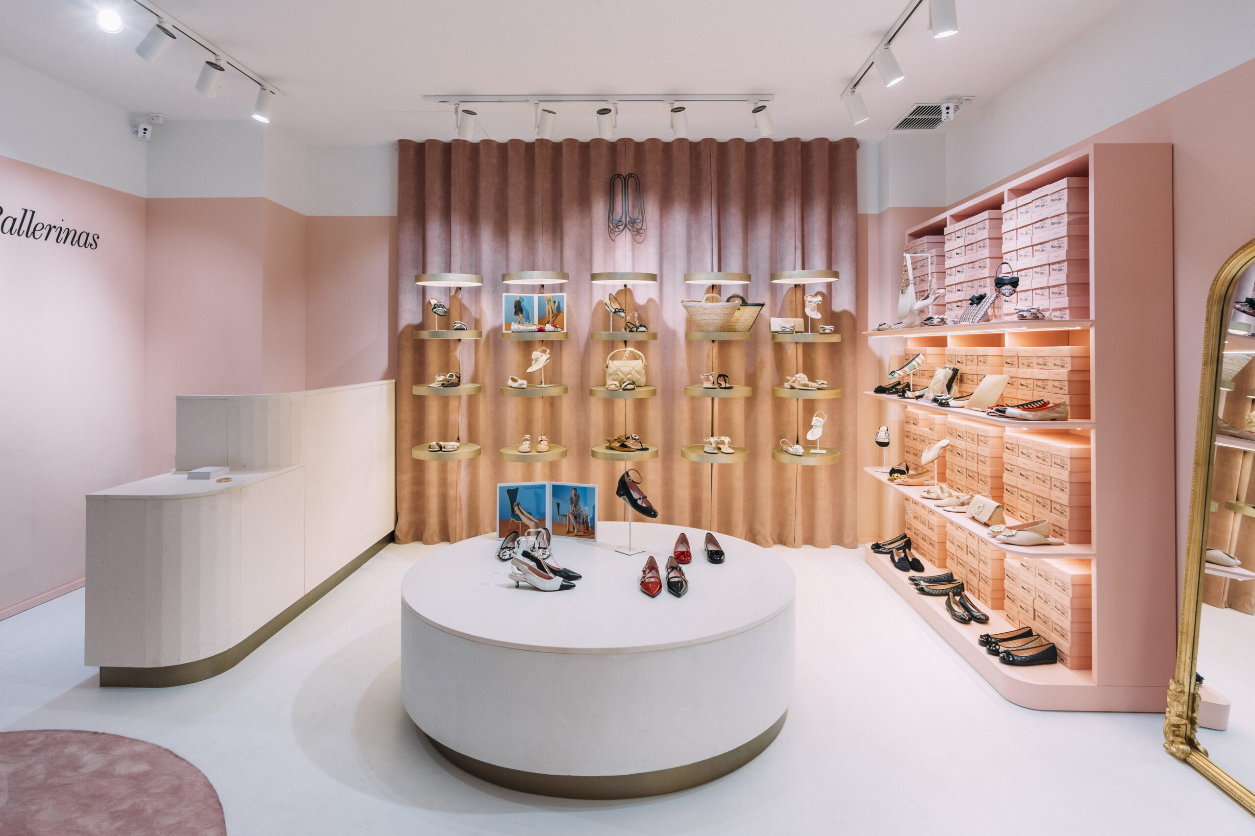 Pretty Ballerinas inaugura su nueva flagship en la calle Ayala de Madrid y relanza la marca con una nueva imagen