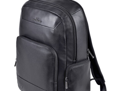 ¿Ya estás pensando en los regalos de Navidad? El nuevo Miguel Bellido presenta una colección de complementos masculinos renovada, urbana y con un elegante toque sport