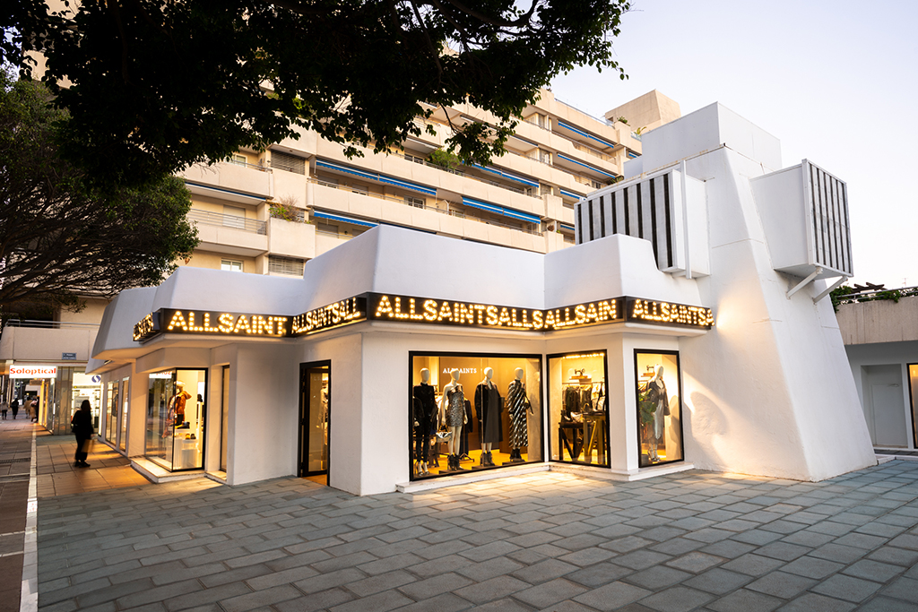 AllSaints y Albion 1879 abren nueva tienda en Puerto Banús