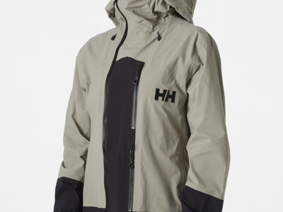 HH W Odin BC Infinity Shell Jacket: La chaqueta urbana femenina, aliada de la moda y el esquí de travesía