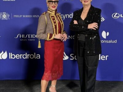 Rosana Perán, presidenta de FICE, y Marian Cano, secretaria ejecutiva de la federación.