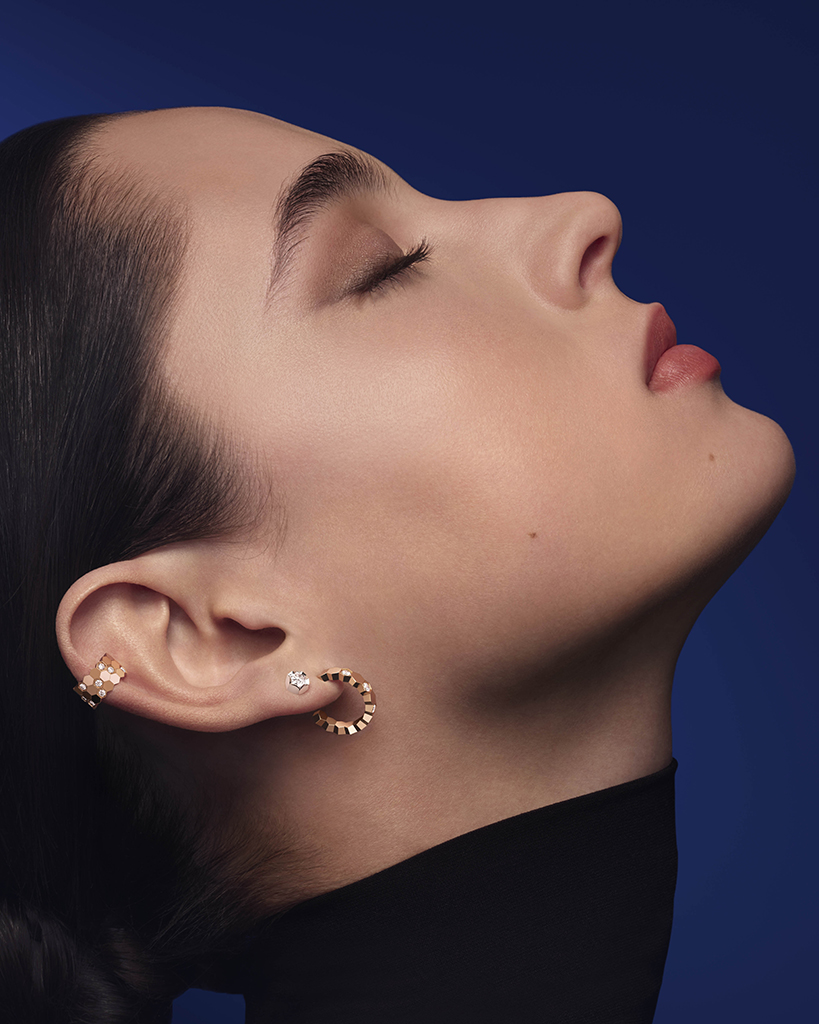 Chaumet presenta el nuevo earcuff Bee My Love: una joya icónica con un giro contemporáneo