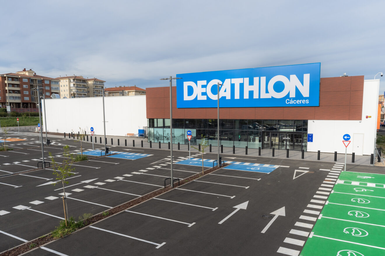 Decathlon abre un nuevo punto de venta en Cáceres