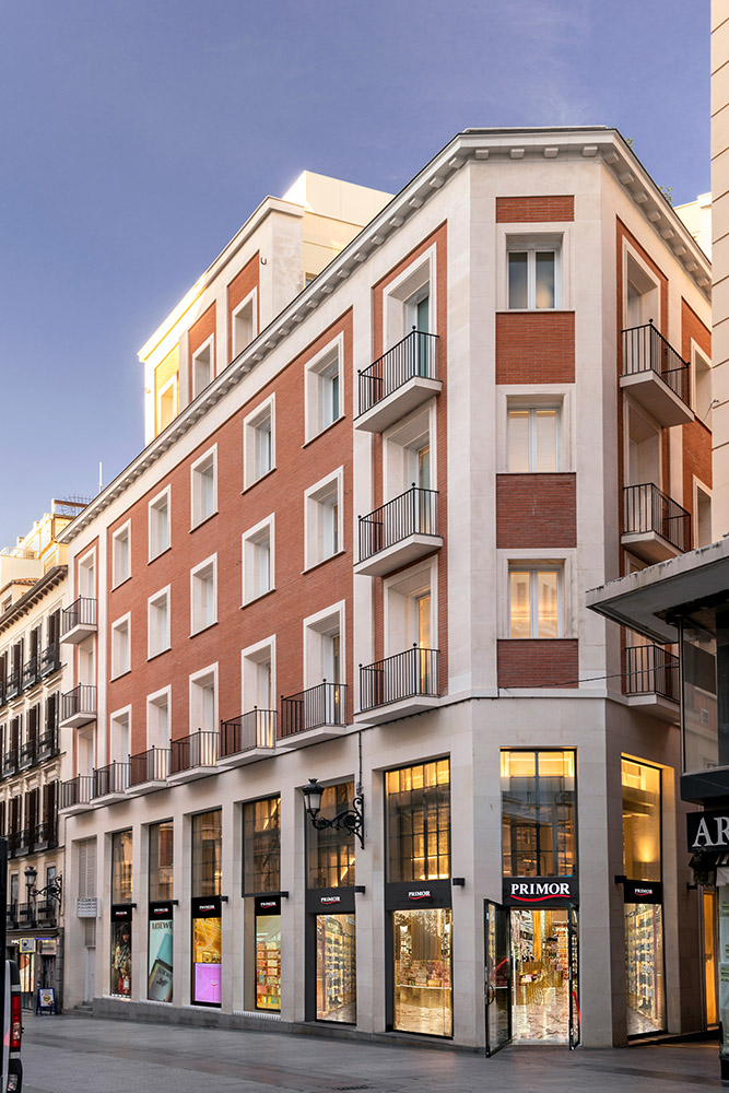 Generali Real Estate alquila a Primor su emblemático edificio comercial situado en la calle Preciados, 9 de Madrid