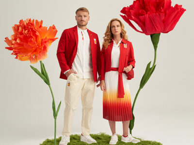 Así son los looks inspirados en el clavel que Támara Echegoyen y Marcus Cooper lucirán hoy en el desfile inaugural de los Juegos Olímpicos