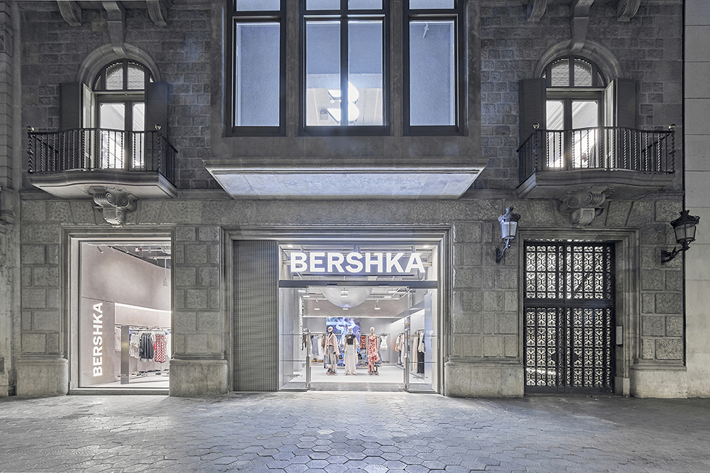 BERSHKA reabre su flagship más icónica en Barcelona