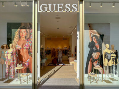 GUESS inaugura su primera tienda de lencería en España