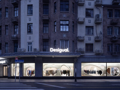 Desigual inaugura nueva tienda en Shanghai