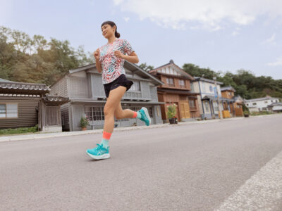 Siente cómodo, encuentra la calma: ASICS lanza la nueva zapatilla de running GEL-NIMBUS 27 con amortiguación similar a una nube