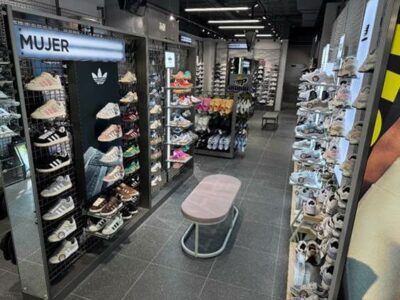 JD aterriza en el corazón de Tenerife con una nueva tienda en el Centro Comercial Azaña