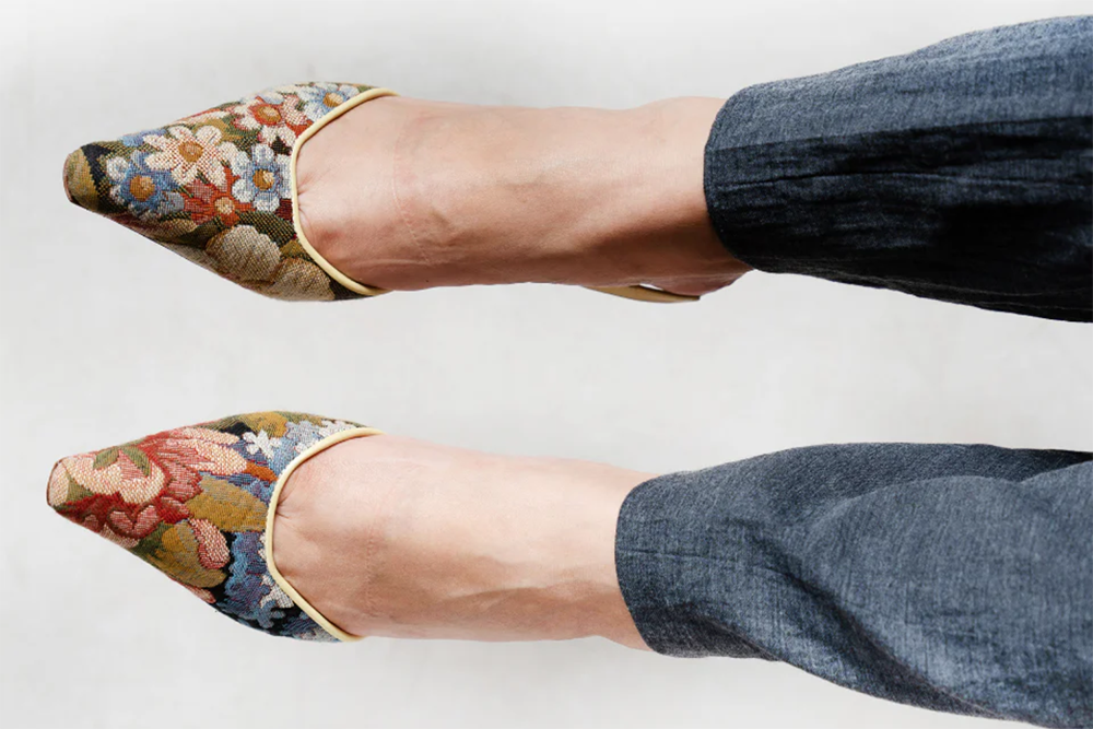 Slingbacks: el zapato atemporal del que las famosas no se cansan (ahora más cool que nunca)