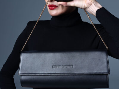 Bahía Sur acogerá la exposición de la nueva colección de bolsos ‘Musas’ de Eduardo Navarrete
