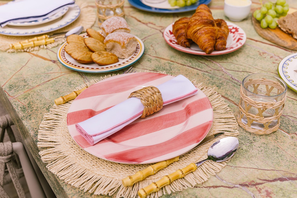 Servilletas Nazaré de Torres Novas: Tradición en la mesa con los colores de la costa portuguesa