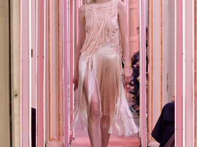 Así es la nueva colección SS26 de Elisabeta Franchi 'Light and Shadow' que la firma ha presentado en la Fashion Week de Milán