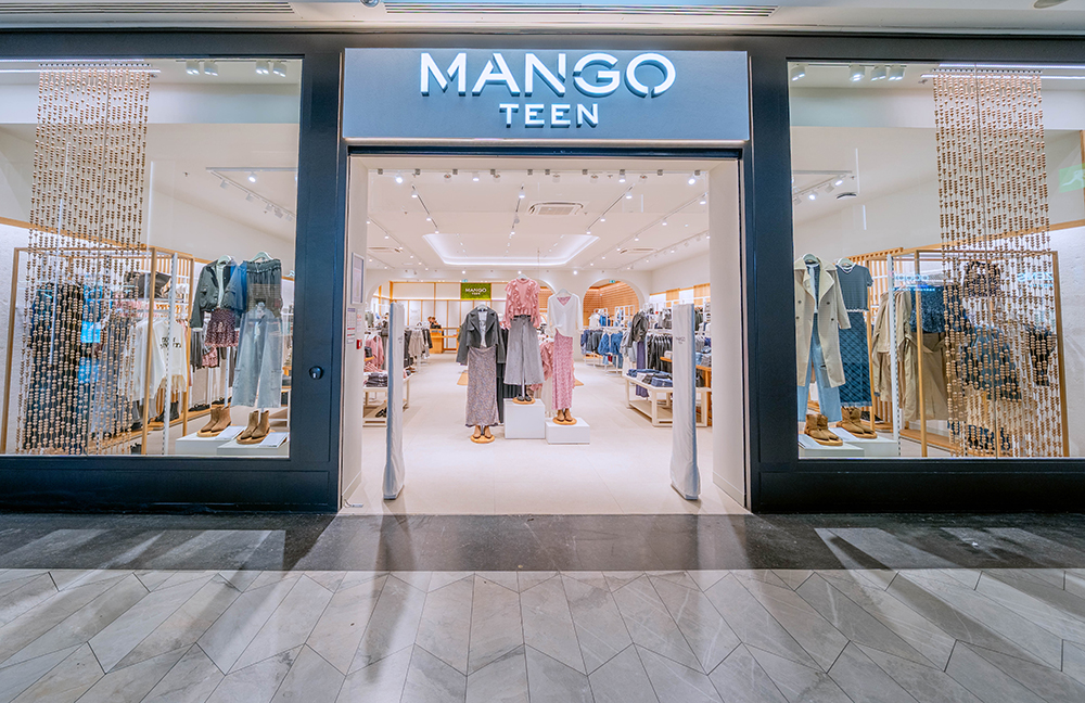 Mango Teen sigue creciendo con una veintena de aperturas este 2025, incluyendo nuevas localidades internacionales en Reino Unido, Francia y Portugal