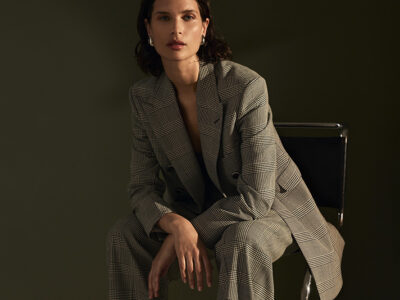 Roberto Verino reaviva el espíritu inconformista de los 90 en la Semana de la Moda