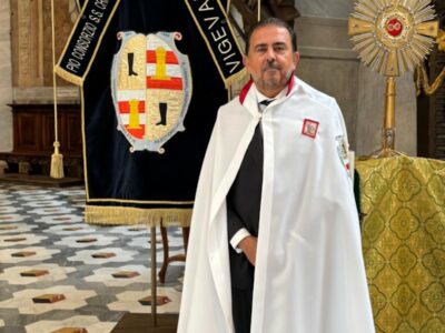 Mariano Esquitino, nuevo galardonado por segundo año consecutivo de la familia con el Premio Fedeltà al Lavoro por su trayectoria empresarial en el calzado