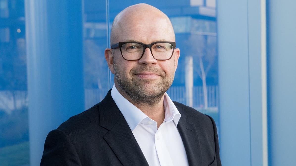 ASICS EMEA consolida su liderazgo con un fuerte crecimiento en todos los canales y categorías durante el tercer trimestre de 2025