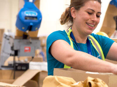 Logisfashion gestionará más de 2,2 millones de artículos en la campaña de Black Friday 2025