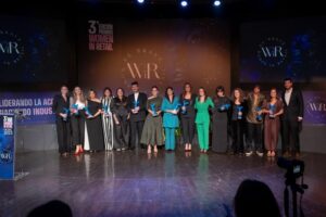 Las directivas de la moda brillan en la tercera edición de los Premios WiR
