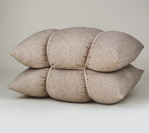 Amazon reivindica el valor de la lana española lanzando la colección ‘Paños de Guirra’ diseñada por Inés Sistiaga y producida por Wool4Life