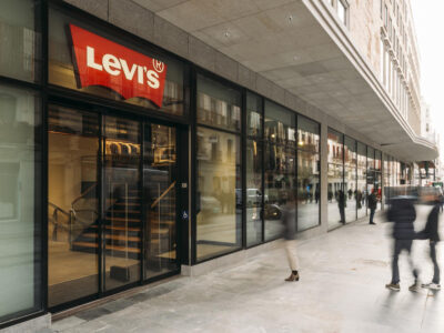 Levi’s refuerza su estrategia DTC-first con la apertura de su tienda Callao-Preciados en Madrid