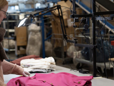 La Confederación de la Industria Textil (Texfor) participa en el proyecto CISUTAC, para un triaje más eficiente del textil postconsumo con IA y un dataset abierto de casi 32.000 prendas