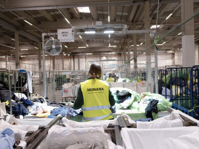 Humana recuperó en 2025 82 millones de prendas, más del 90% de las cuales han tenido una segunda vida vía reutilización y reciclaje
