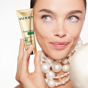 NUXE redefine el cuidado facial con Nuxuriance Ultra ALFA [3R], el tratamiento que une antimanchas y antiedad