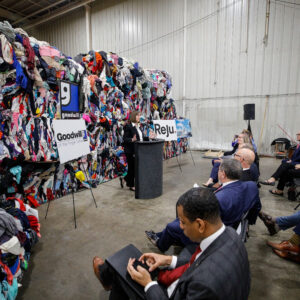 Reju y Goodwill of the Finger Lakes impulsan la regeneración de textiles post-consumo