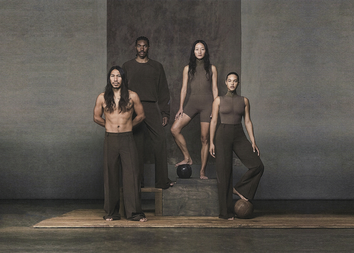 adidas y Entire Studios redefinen el estilo deportivo contemporáneo con una colección pensada para el movimiento