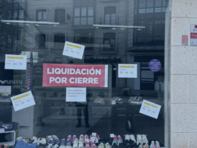 Enero vuelve a golpear al comercio español: 143 tiendas desaparecen al día según UPTA