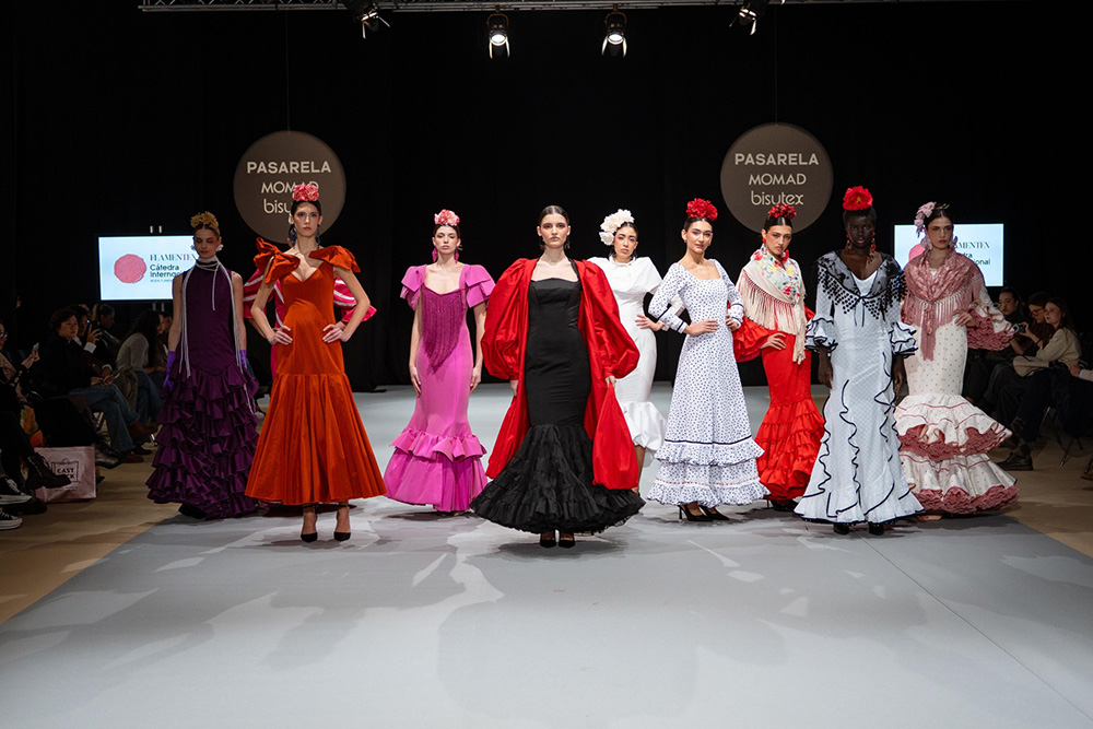 La Cátedra Internacional de Moda Flamenca Flamentex desembarca en MOMAD para liderar el diseño andaluz en la capital de la moda