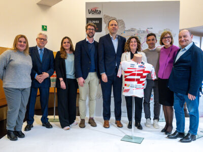 El maillot de la montaña de la Volta a Catalunya 2026 llevará el sello de Viladecans The Style Outlets